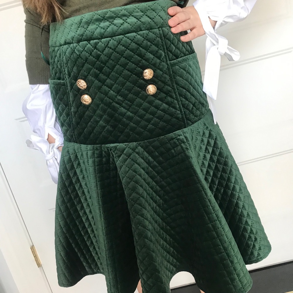 Velvet quilted skirt